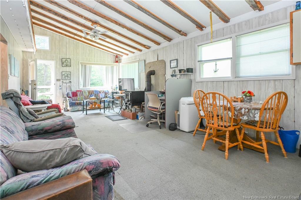 7934 Rue Saint-Paul St, Bas-Caraquet, NB