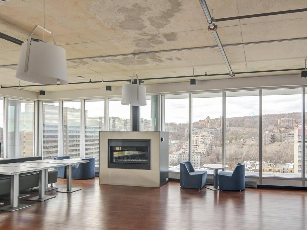 - 602-1414 Rue Chomedey, Montréal (Ville-Marie), QC - Indoor With Fireplace