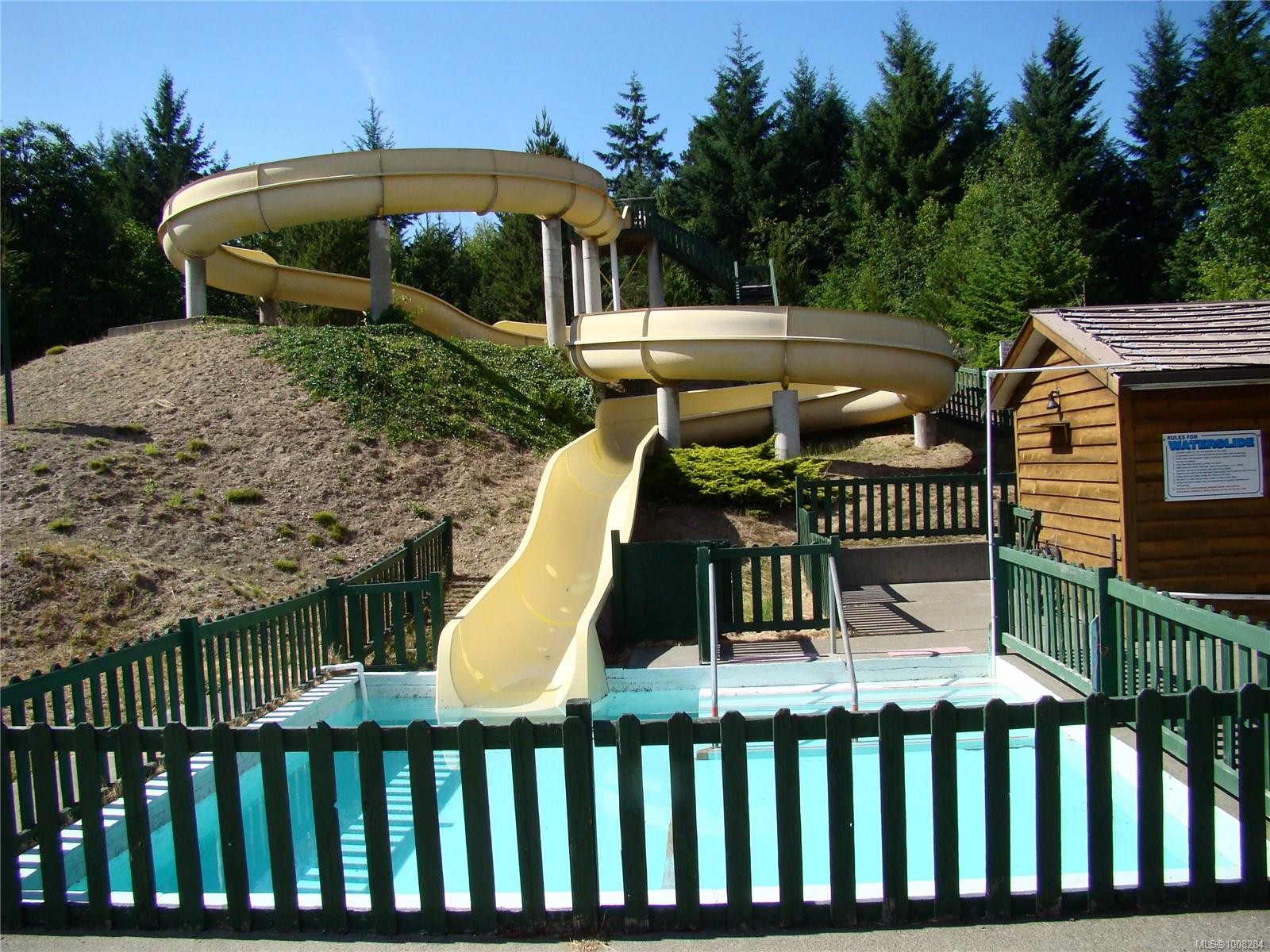 D4-2650 Turnbull Rd, Qualicum Beach, BC