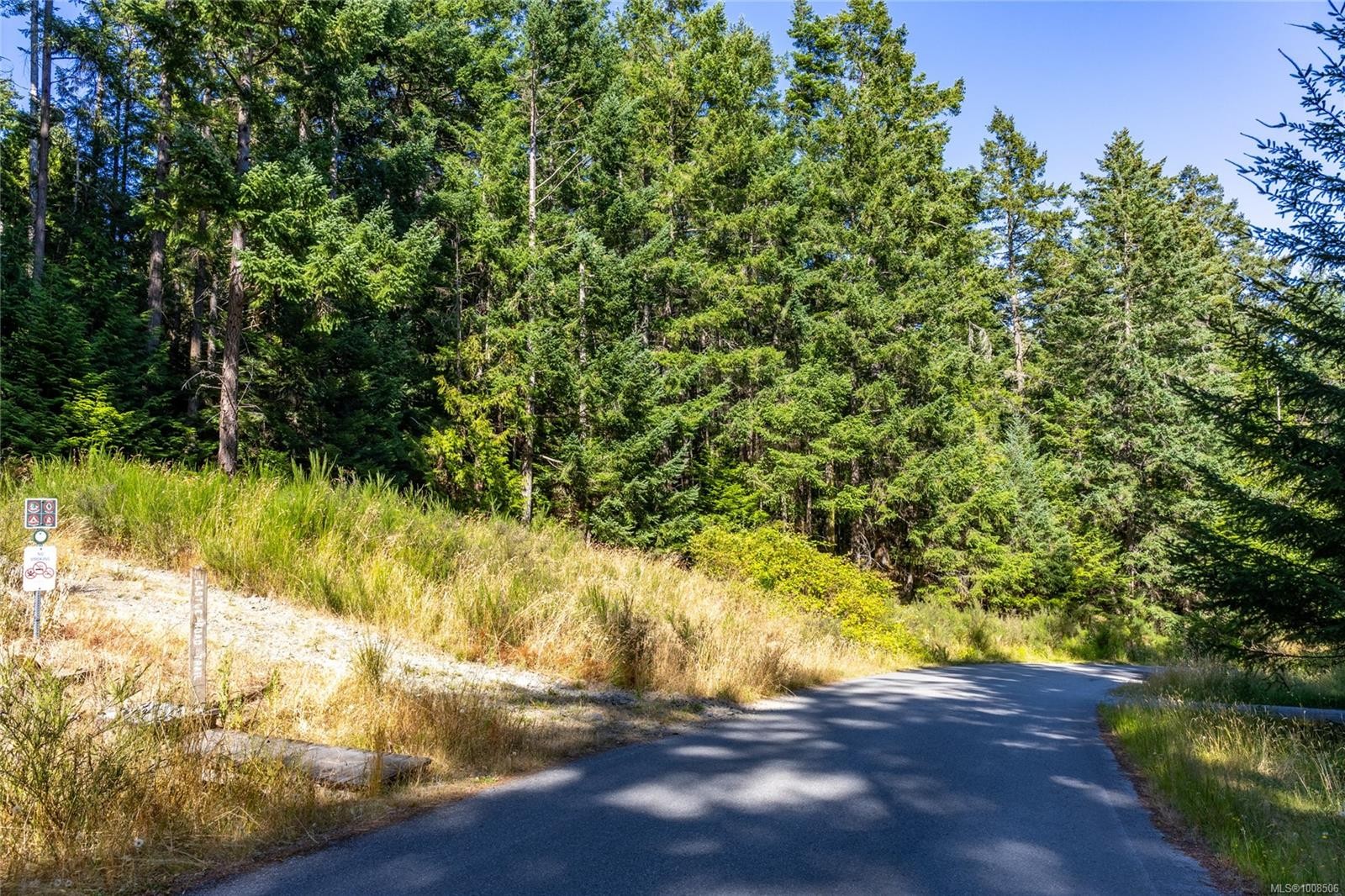 9904 Castle Rd, Pender Island, BC