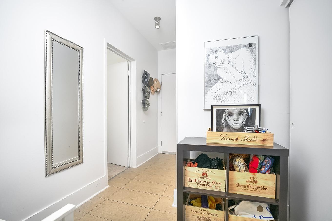 Hall d'entrée/Vestibule - 415-2610 Av. Bennett, Montréal (Mercier/Hochelaga-Maisonneuve), QC - Indoor Photo Showing Other Room