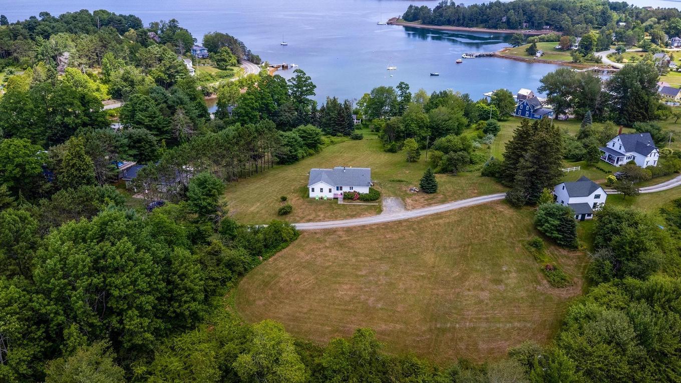 37 Orchard Heights, Maders Cove, NS