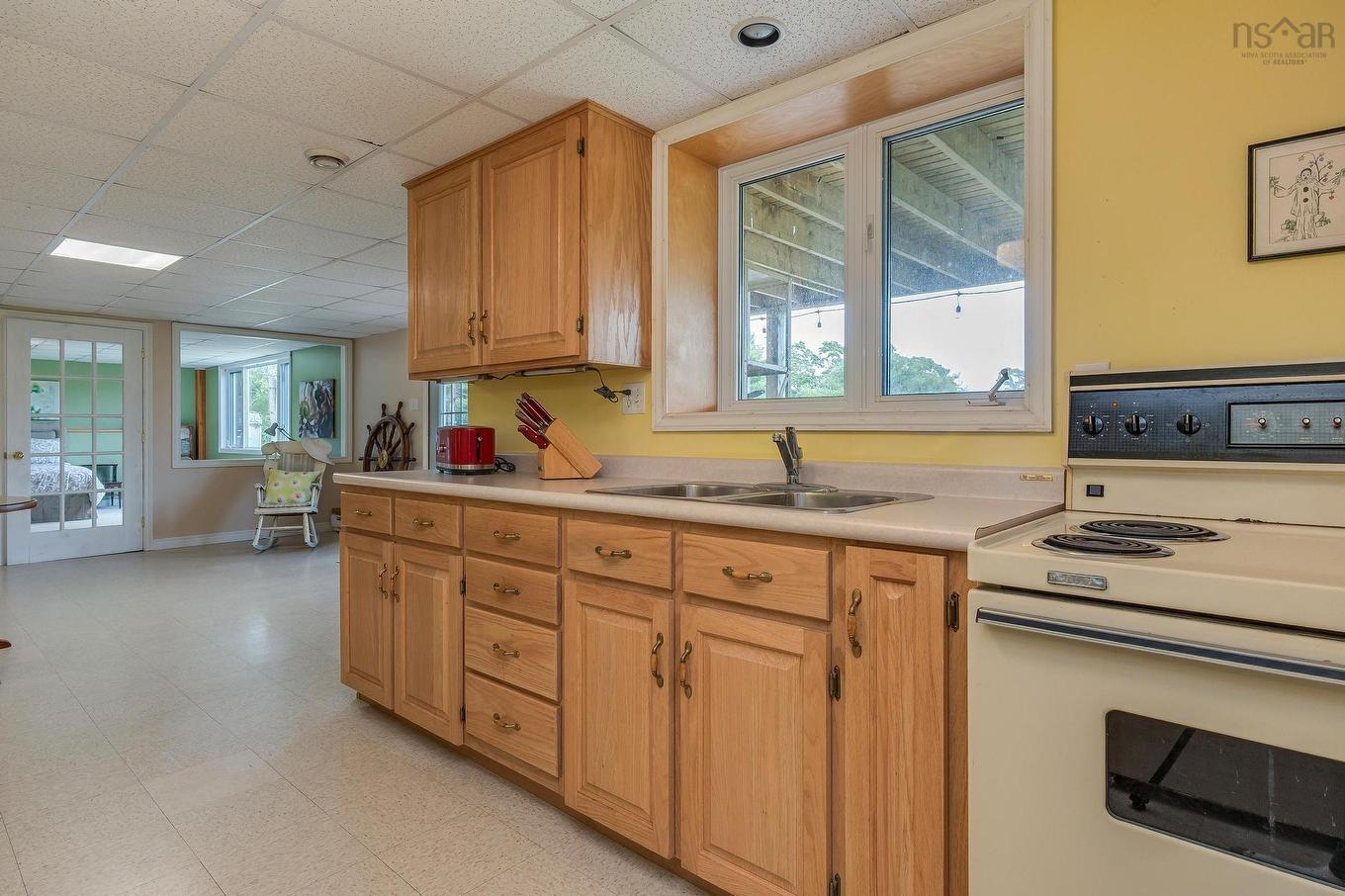 37 Orchard Heights, Maders Cove, NS