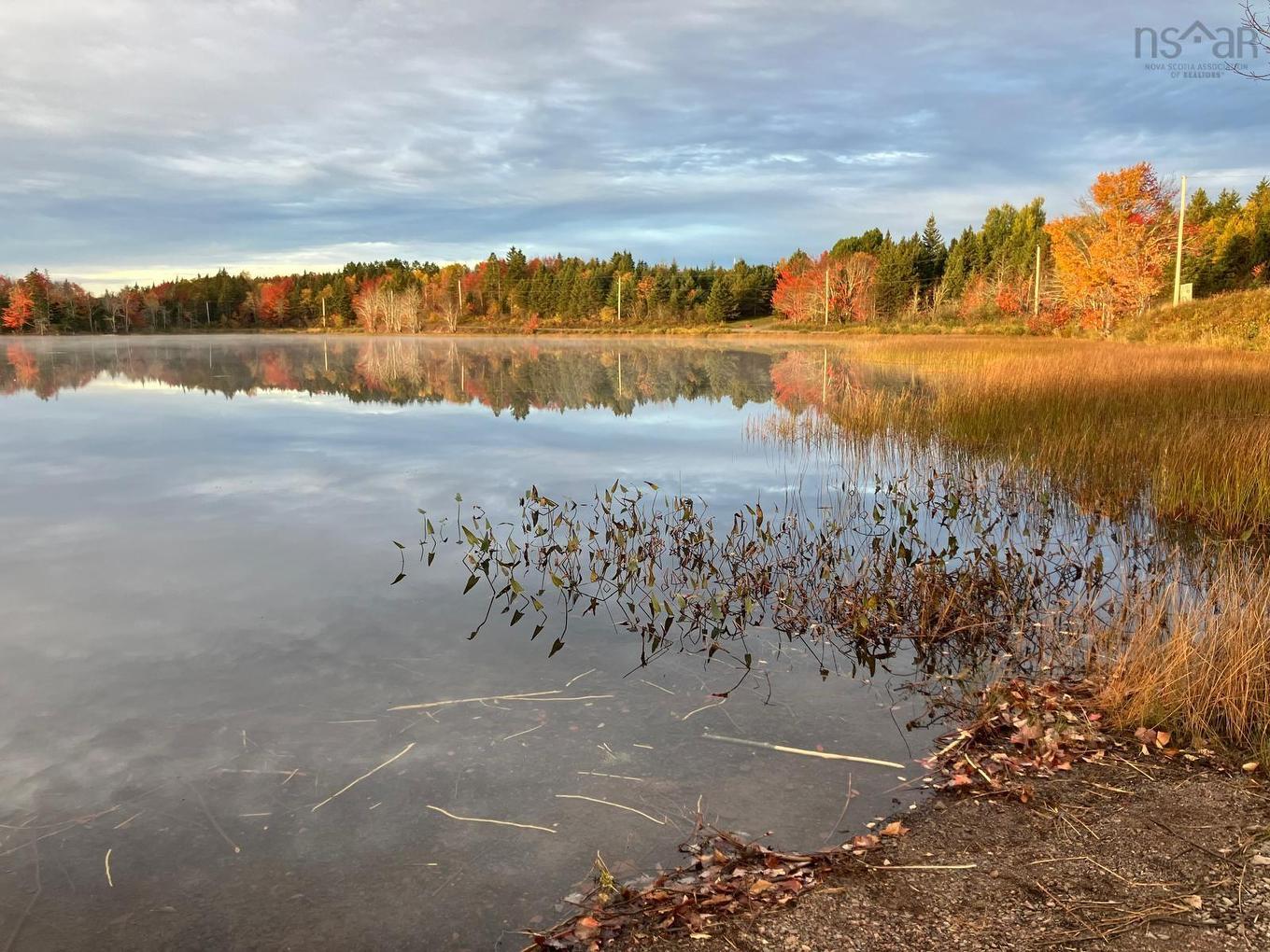 Pinevale Road, Dunmore, NS