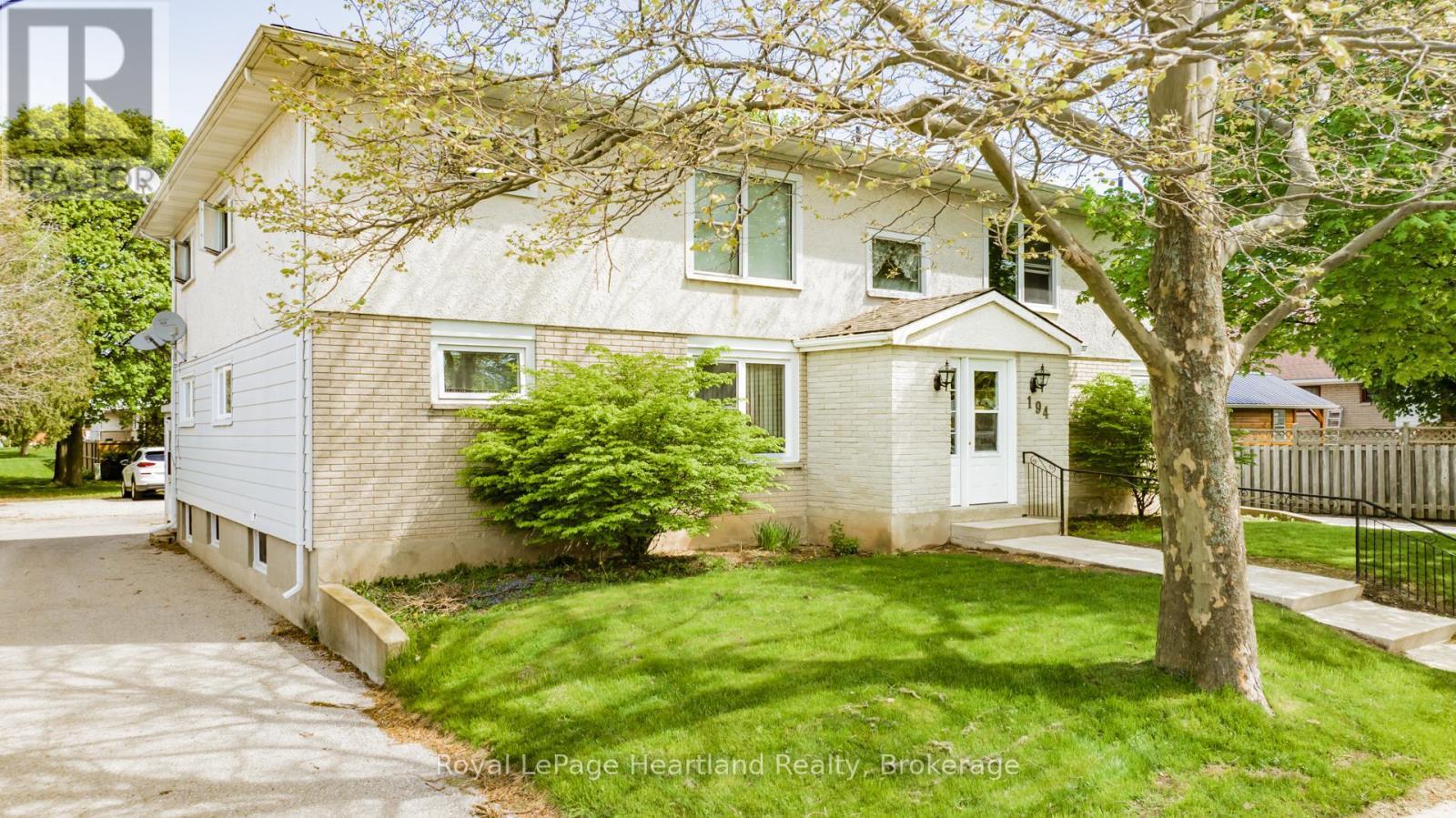 194 Bennett Street W, Goderich (Goderich (Town)), ON - Outdoor