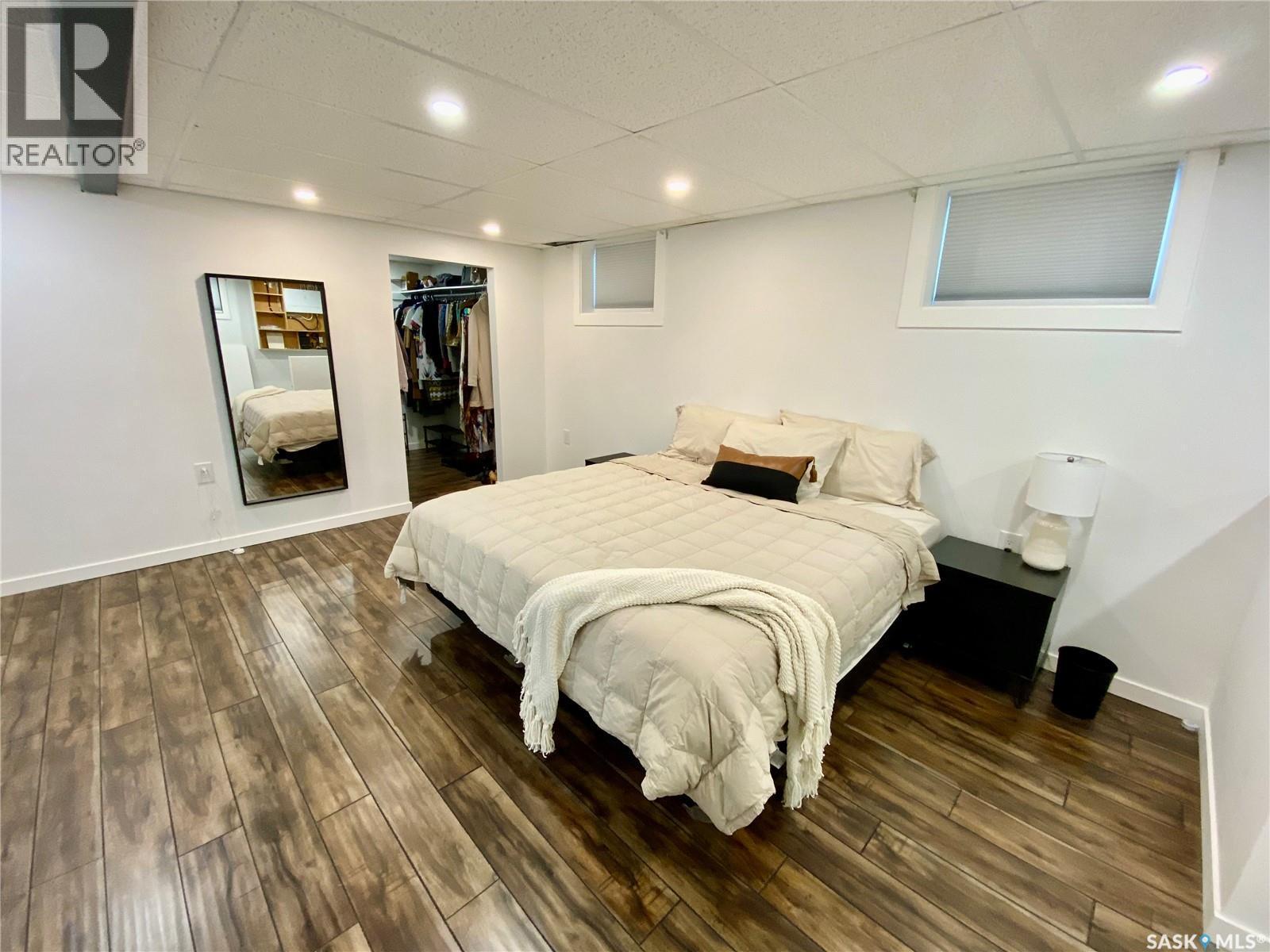 837 Prospect Avenue, Oxbow, SK - Indoor Photo Showing Bedroom