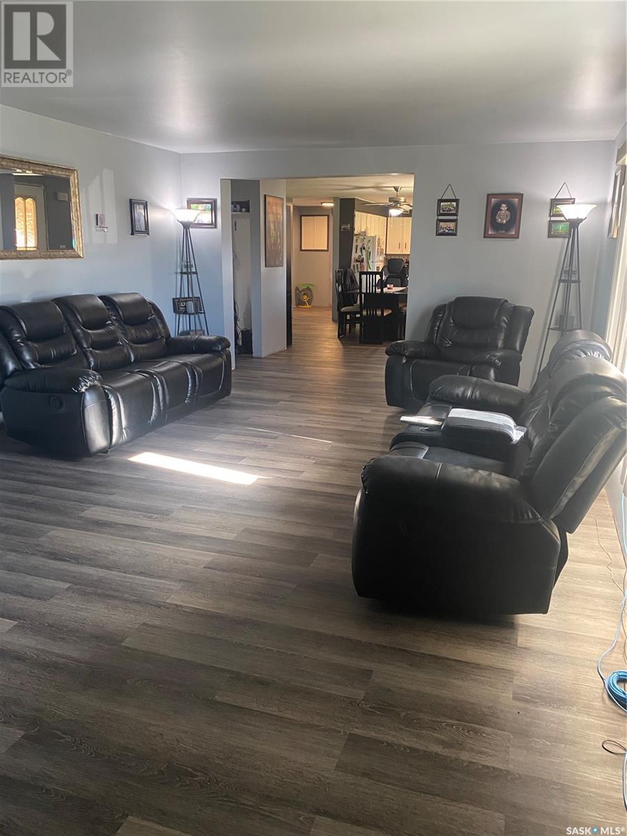 Congdon Farm, Enniskillen Rm No. 3, SK