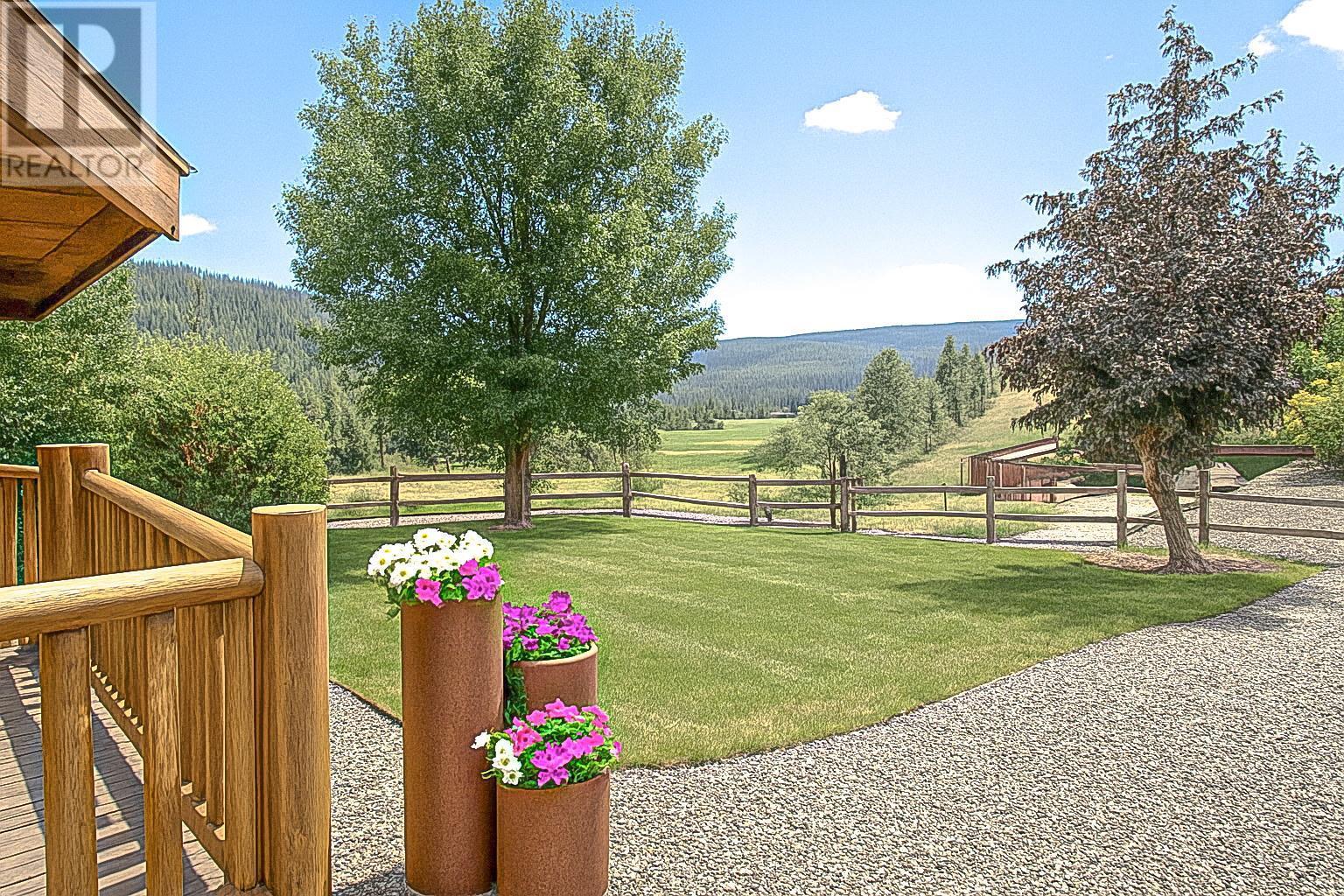 1190 Tomlin Road, Cache Creek, BC - Outdoor