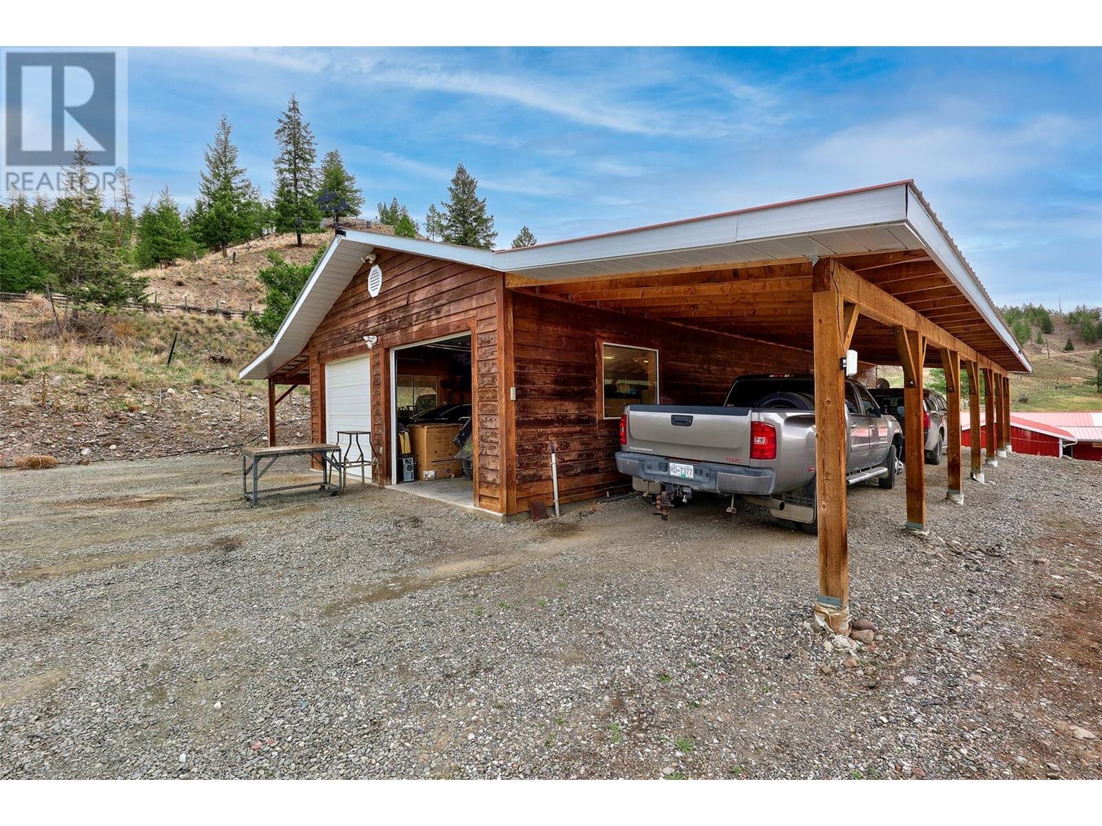 1190 Tomlin Road, Cache Creek, BC - Outdoor