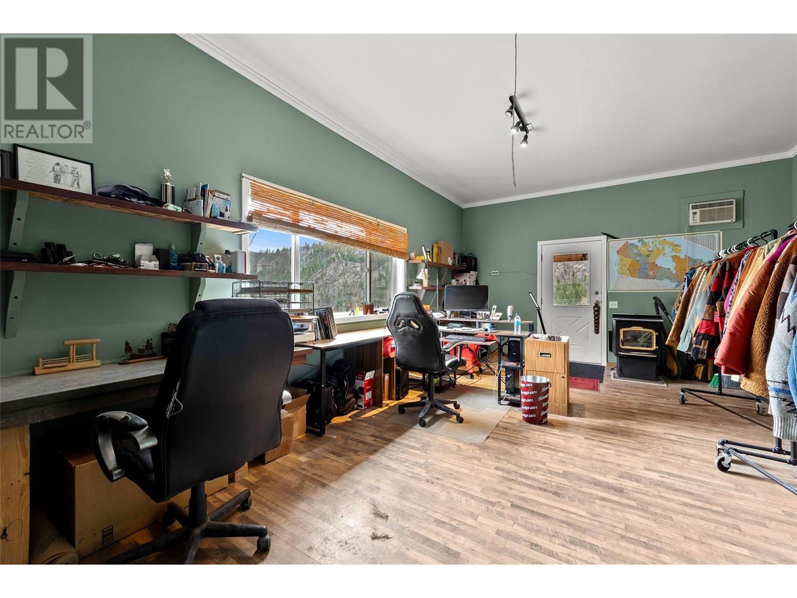 1190 Tomlin Road, Cache Creek, BC - Indoor Photo Showing Office