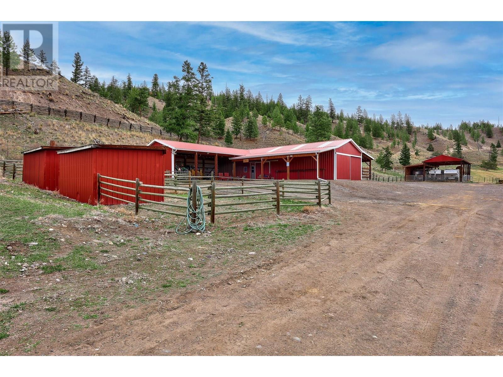 1190 Tomlin Road, Cache Creek, BC - Outdoor