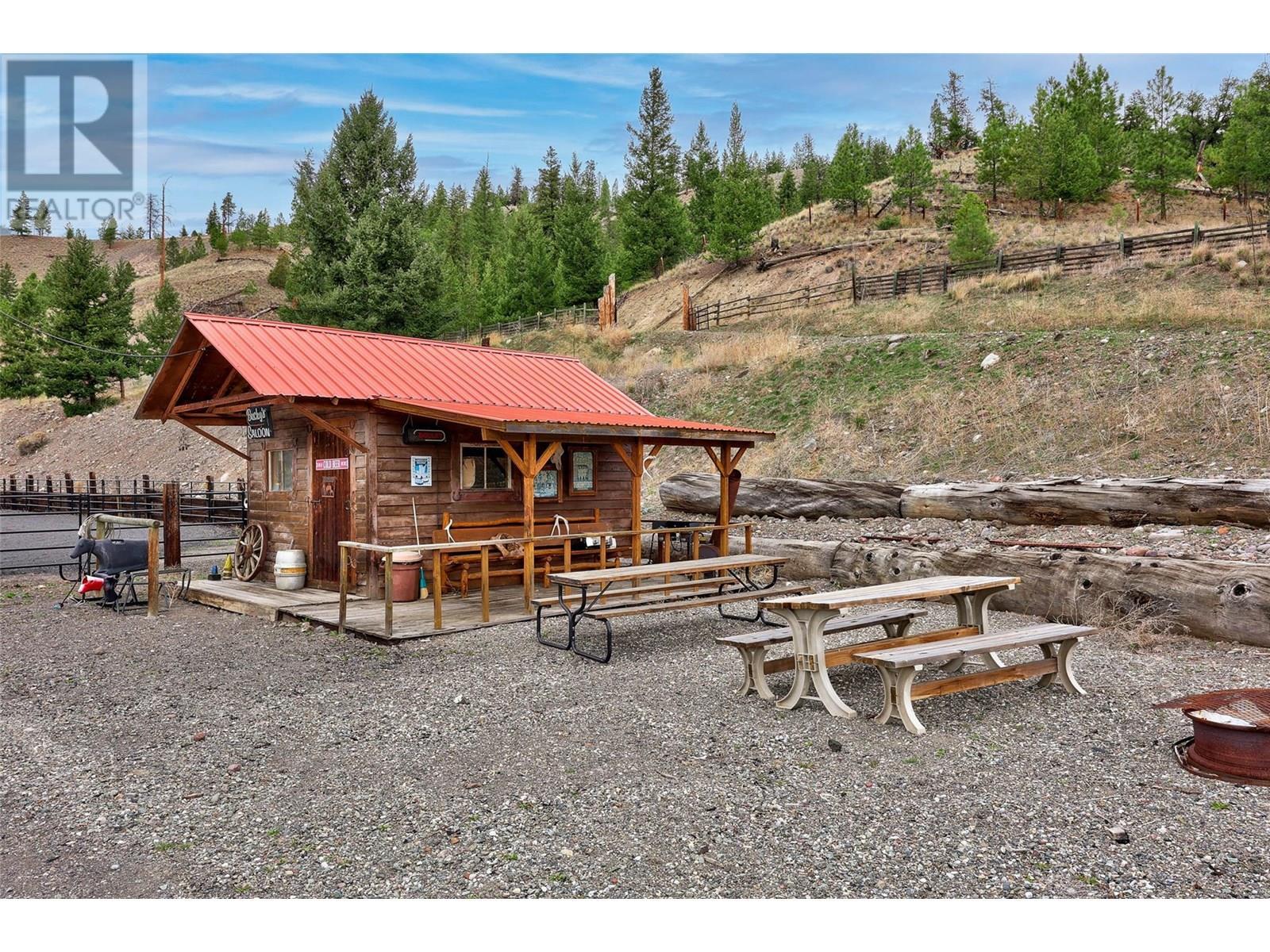 1190 Tomlin Road, Cache Creek, BC - Outdoor With Deck Patio Veranda