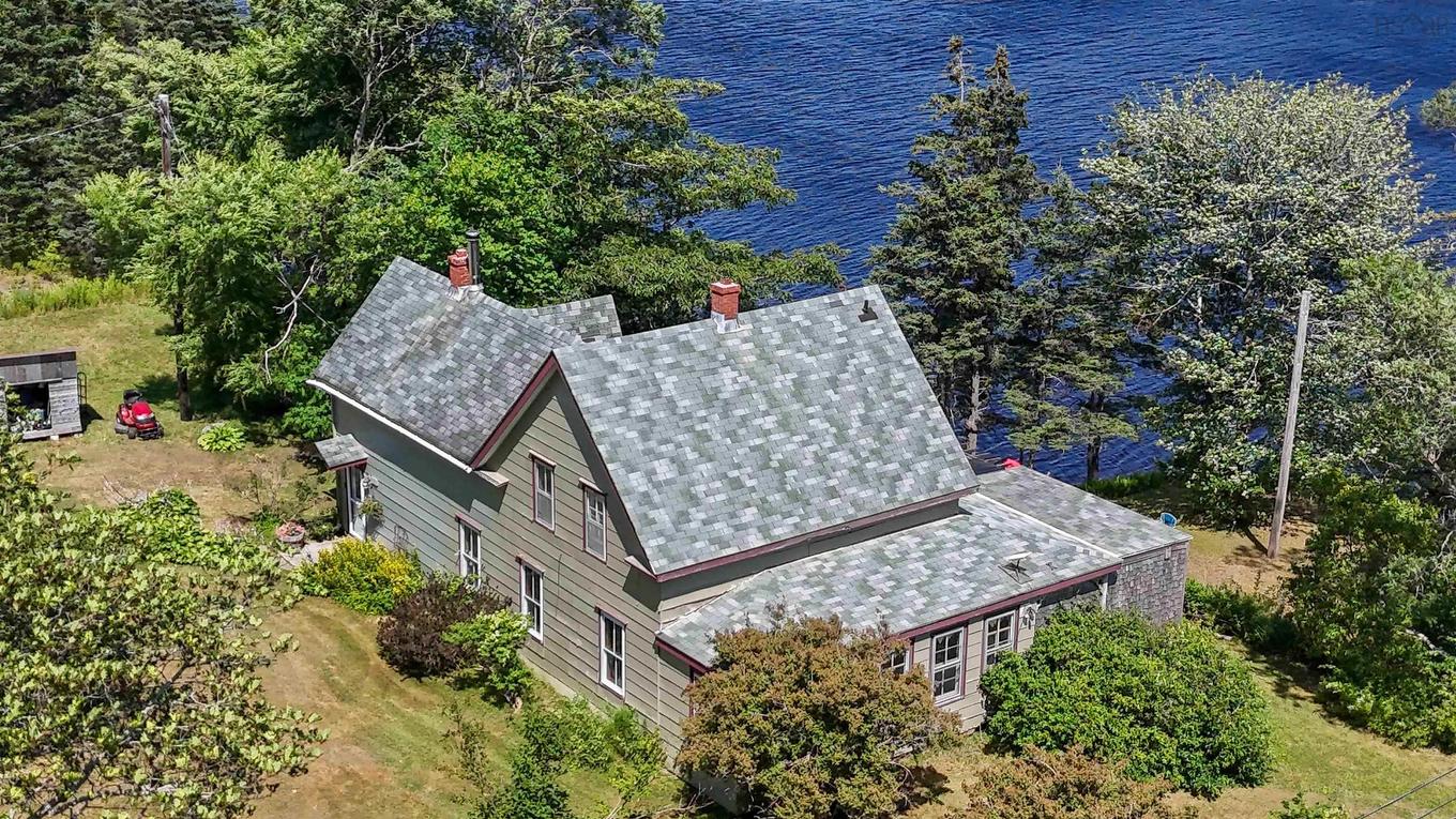 22 Hogg Lane, Sheet Harbour, NS