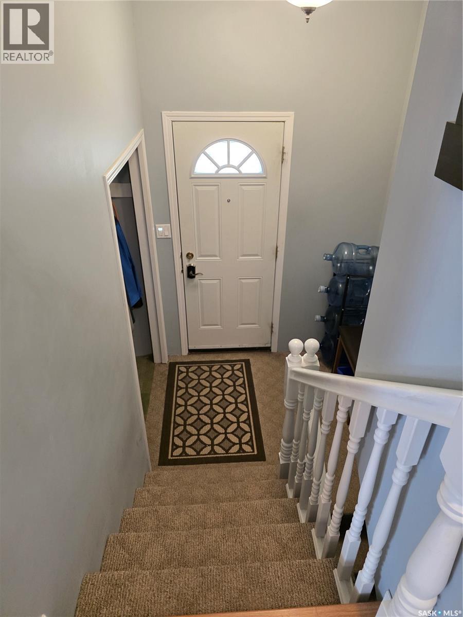 504 Mistusinne Crescent, Mistusinne, SK - Indoor Photo Showing Other Room