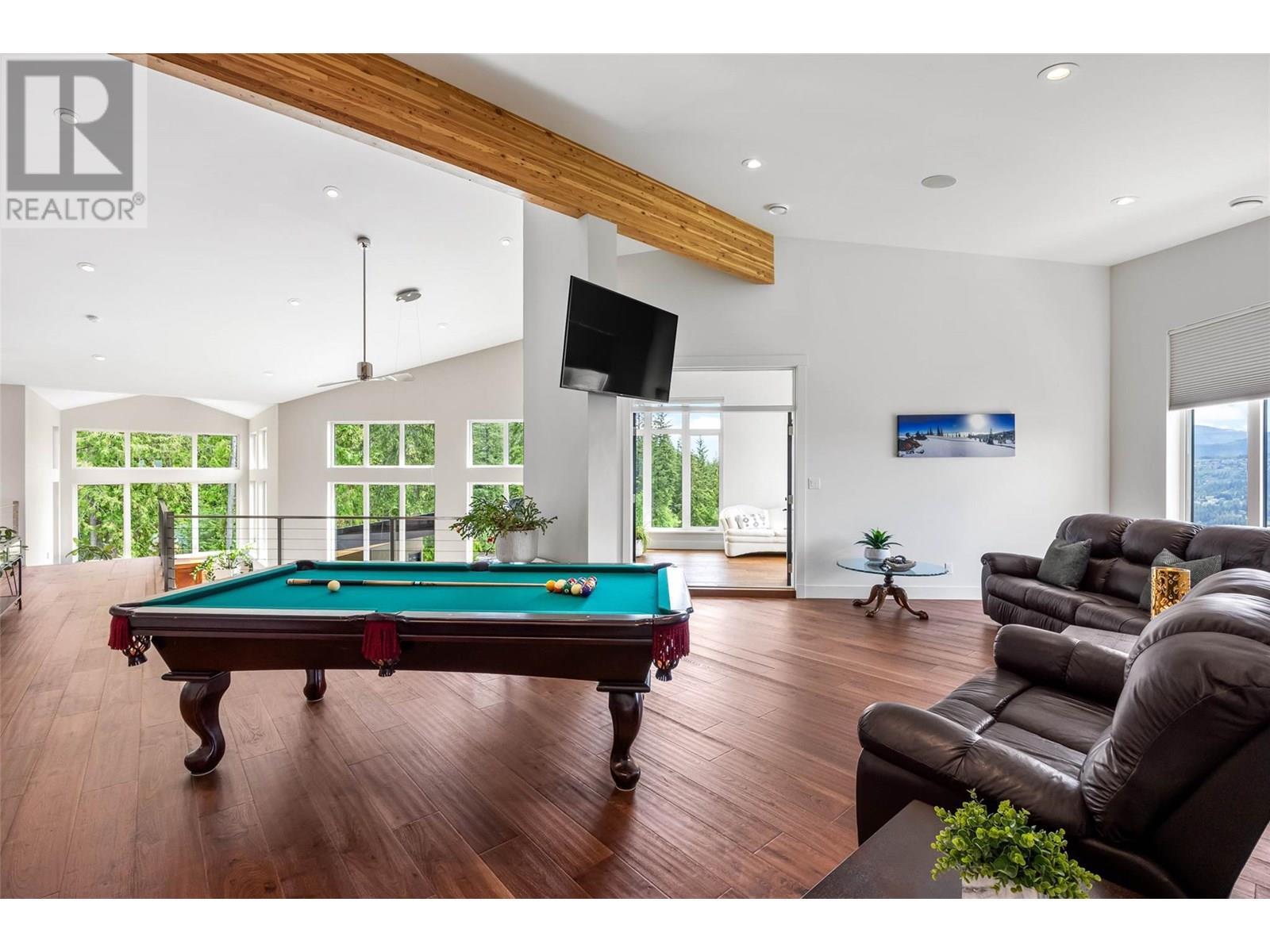 3655 Mcbride Road, Blind Bay, BC - Indoor Photo Showing Other Room