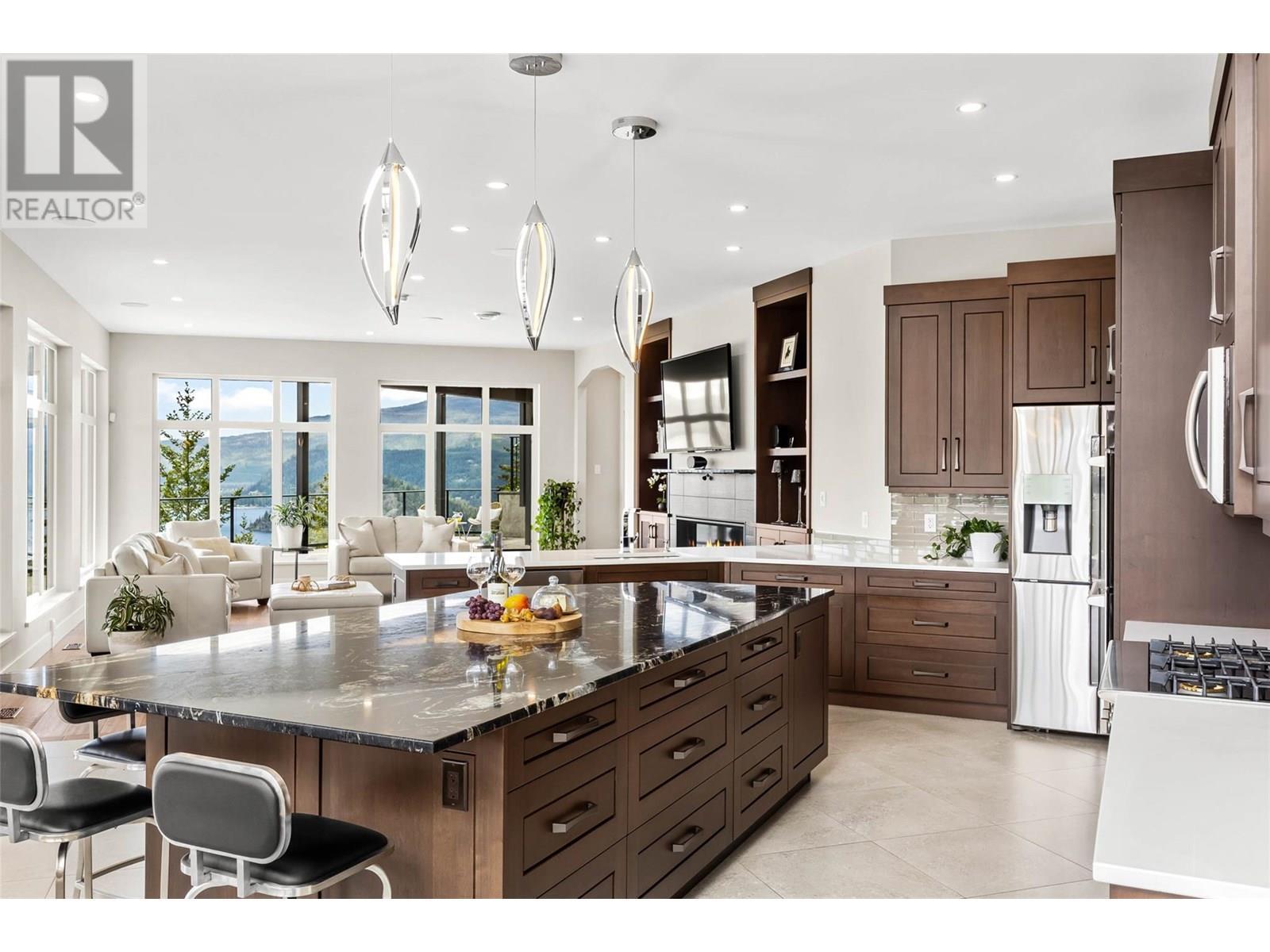 3655 Mcbride Road, Blind Bay, BC - Indoor Photo Showing Kitchen With Upgraded Kitchen