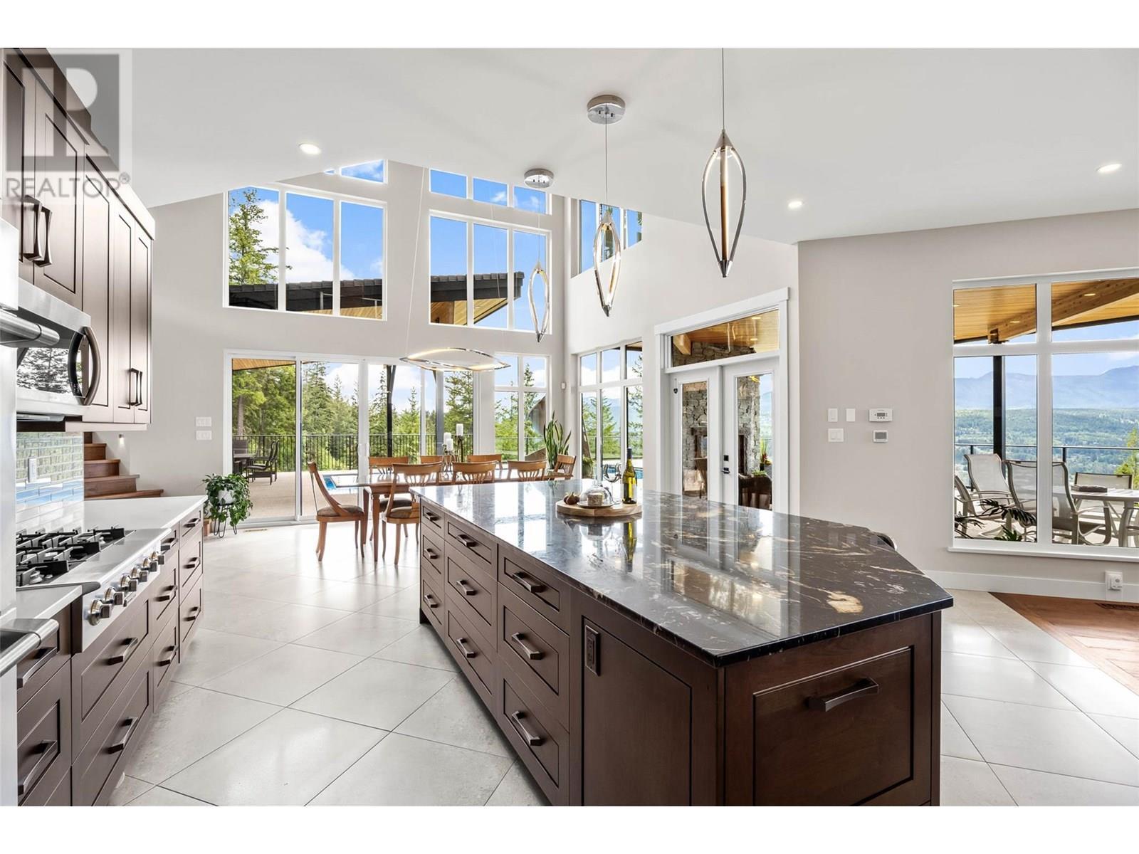 3655 Mcbride Road, Blind Bay, BC - Indoor Photo Showing Kitchen With Upgraded Kitchen