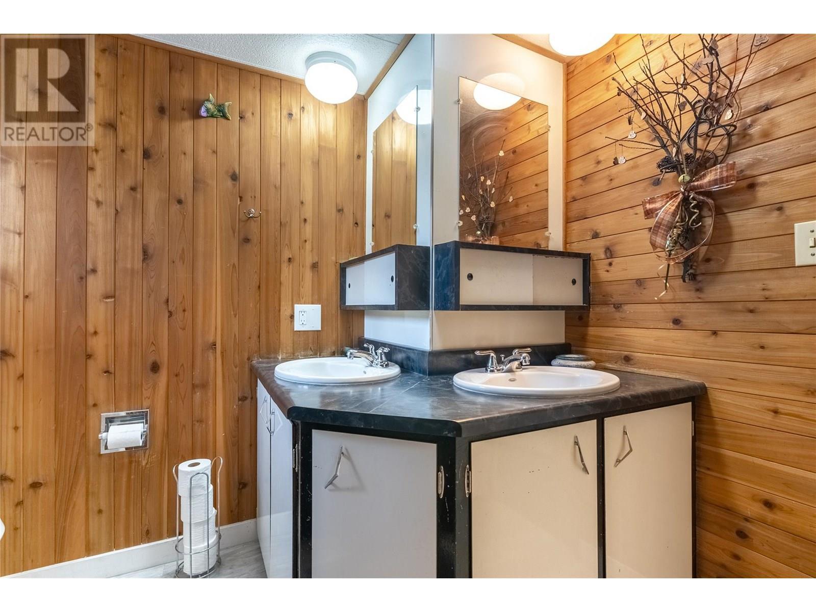 102 Jasper Drive, Logan Lake, BC