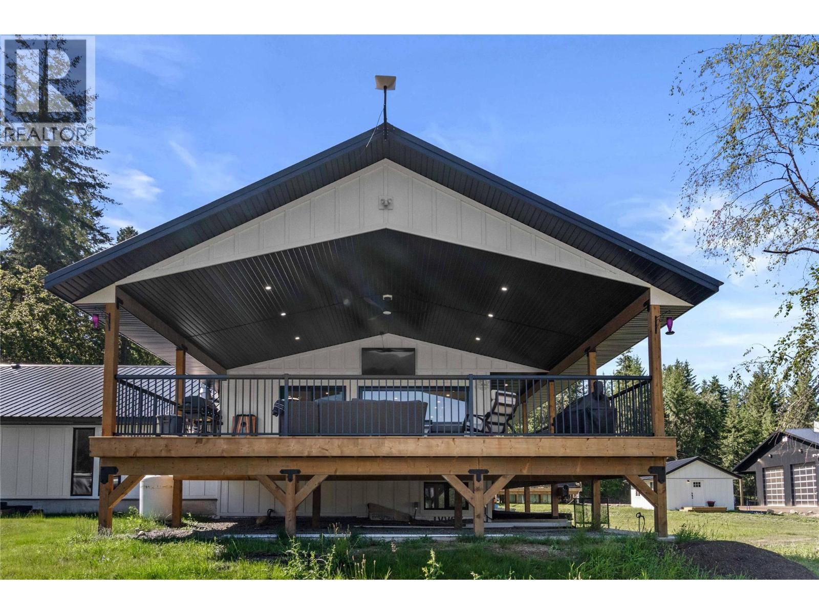 22 Parsons Road, Mara, BC - Outdoor With Deck Patio Veranda