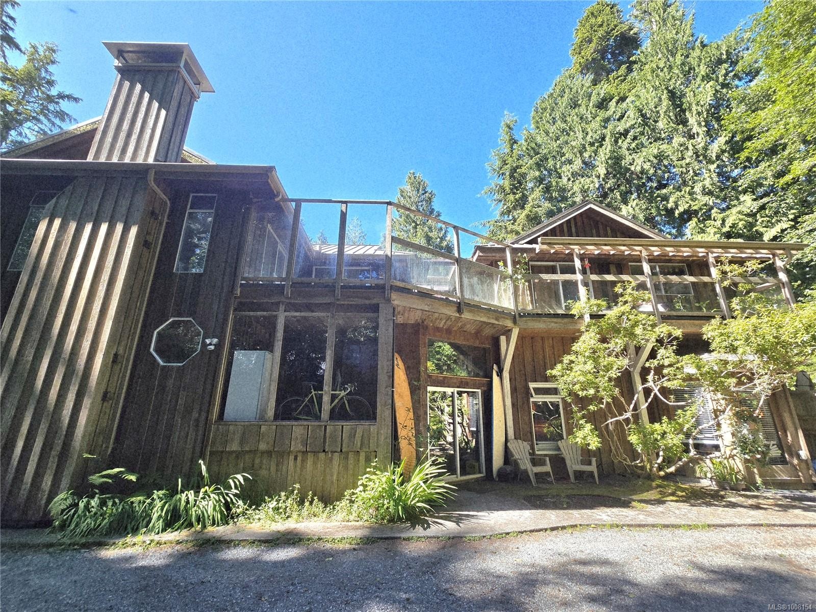 1294 Lynn Rd, Tofino, BC