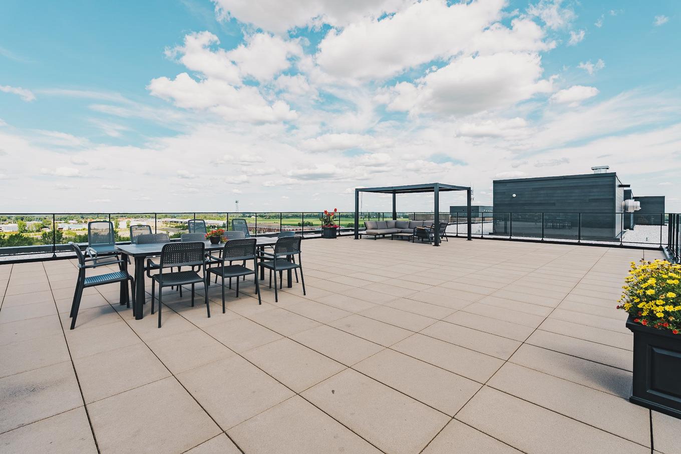 Patio - 504-1431 Av. De La Gare, Mascouche, QC - Outdoor With View