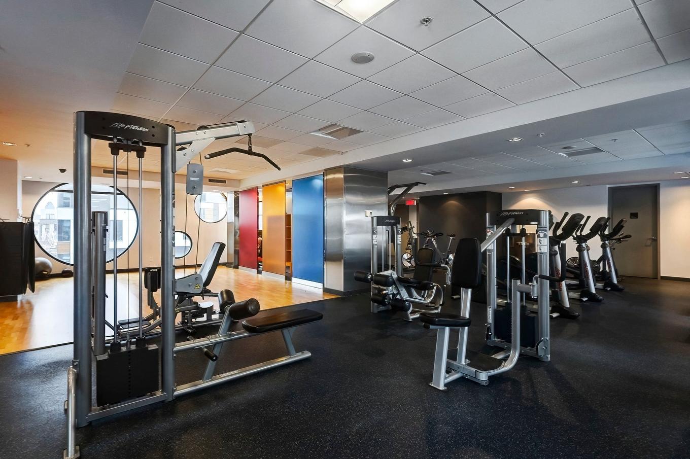 Exercise room - 1908-199 Rue De La Rotonde, Montréal (Verdun/Île-Des-Soeurs), QC - Indoor Photo Showing Gym Room