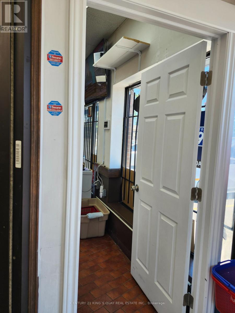 363 King Street N, Waterloo, ON