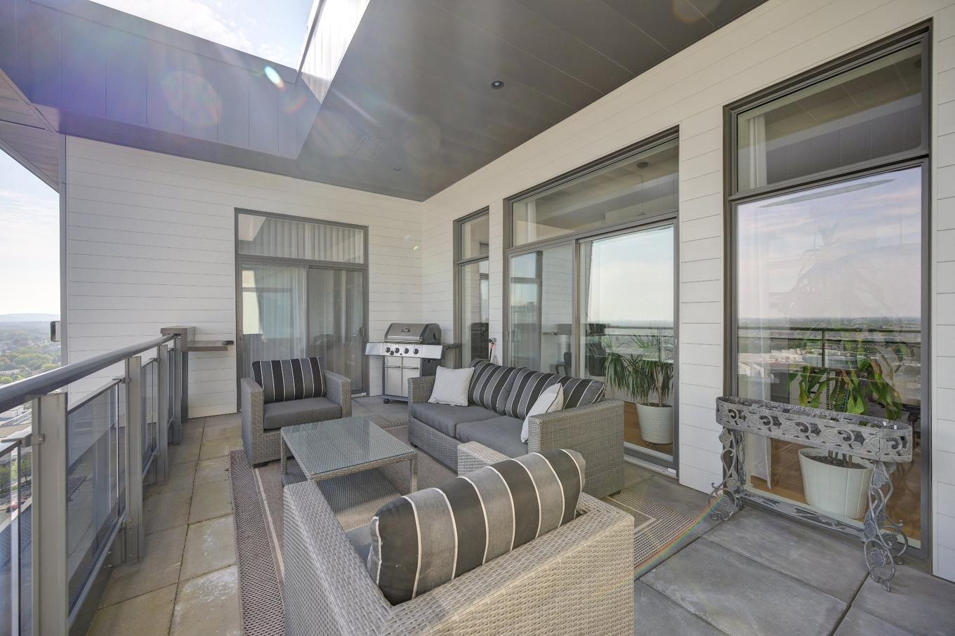 Terrasse - 1702-1400 Rue Lucien-Paiement, Laval (Laval-Des-Rapides), QC - Outdoor With Exterior