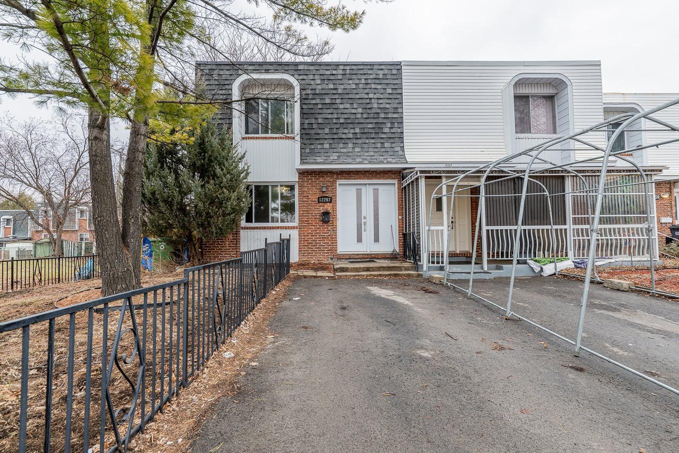 Façade - 12267 Place Philippe-Lebon, Montréal (Rivière-Des-Prairies/Pointe-Aux-Trembles), QC - Outdoor