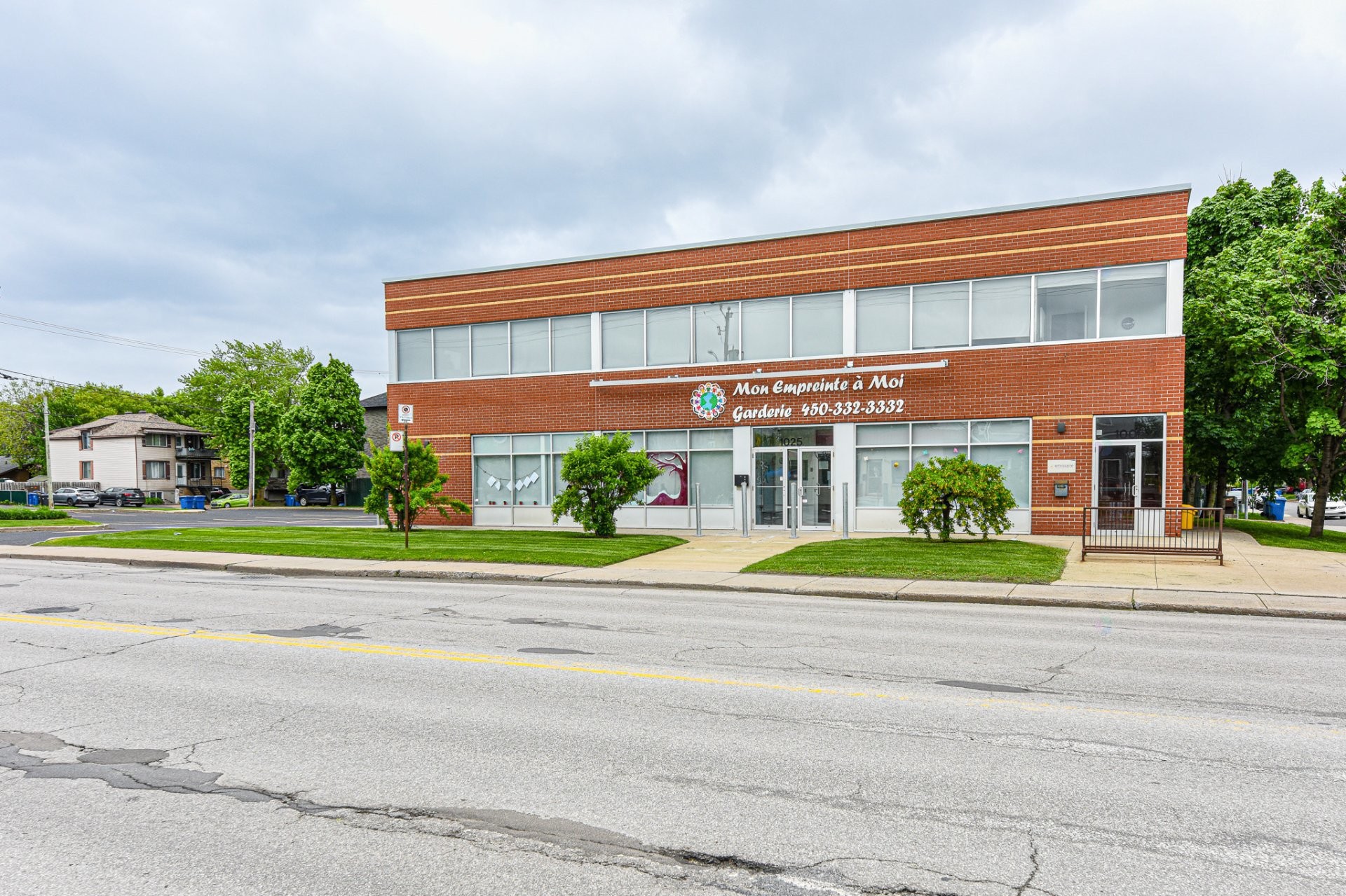 Façade - 201-1005 Boul. Curé-Poirier O., Longueuil (Le Vieux-Longueuil), QC - Outdoor