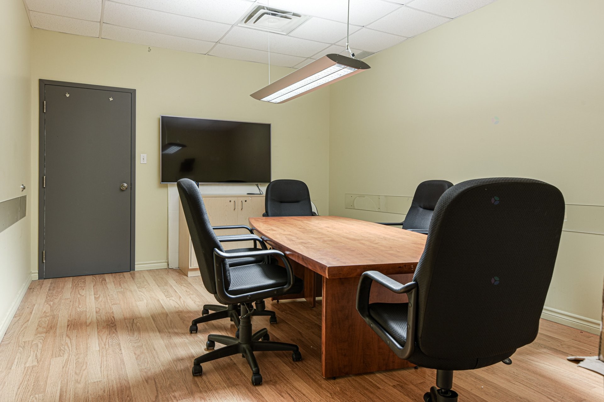 Salle de conférence - 201-1005 Boul. Curé-Poirier O., Longueuil (Le Vieux-Longueuil), QC - Indoor Photo Showing Office