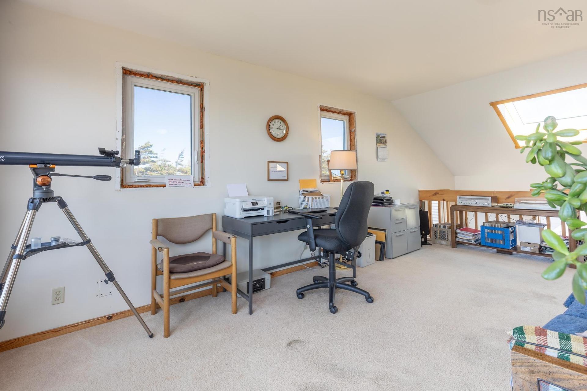 194 Thomas Road, Cape Forchu, NS - Indoor
