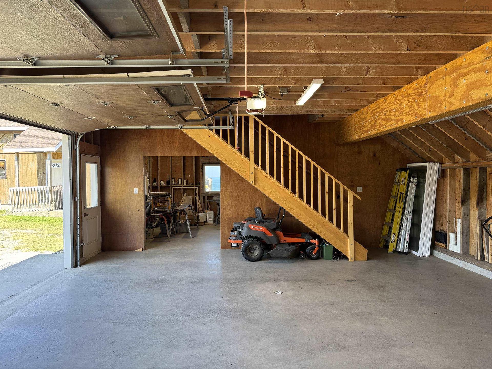 194 Thomas Road, Cape Forchu, NS - Indoor Photo Showing Garage