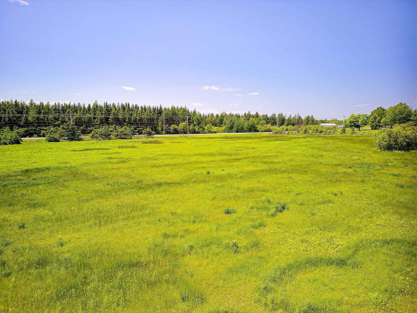 Acreage Rte 2, Wellington, PE