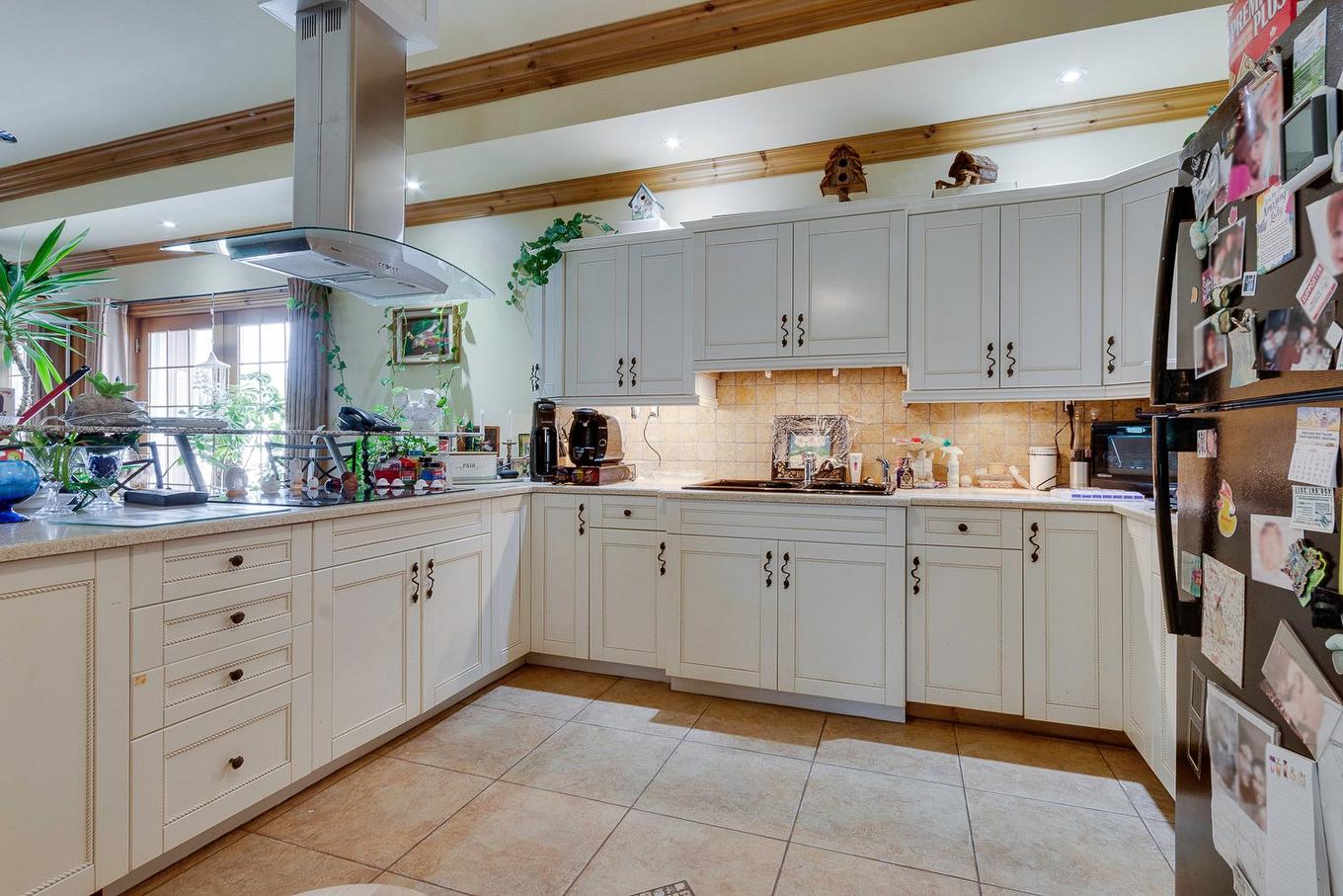 Cuisine - 5310 Boul. Des Laurentides, Laval (Auteuil), QC - Indoor Photo Showing Kitchen