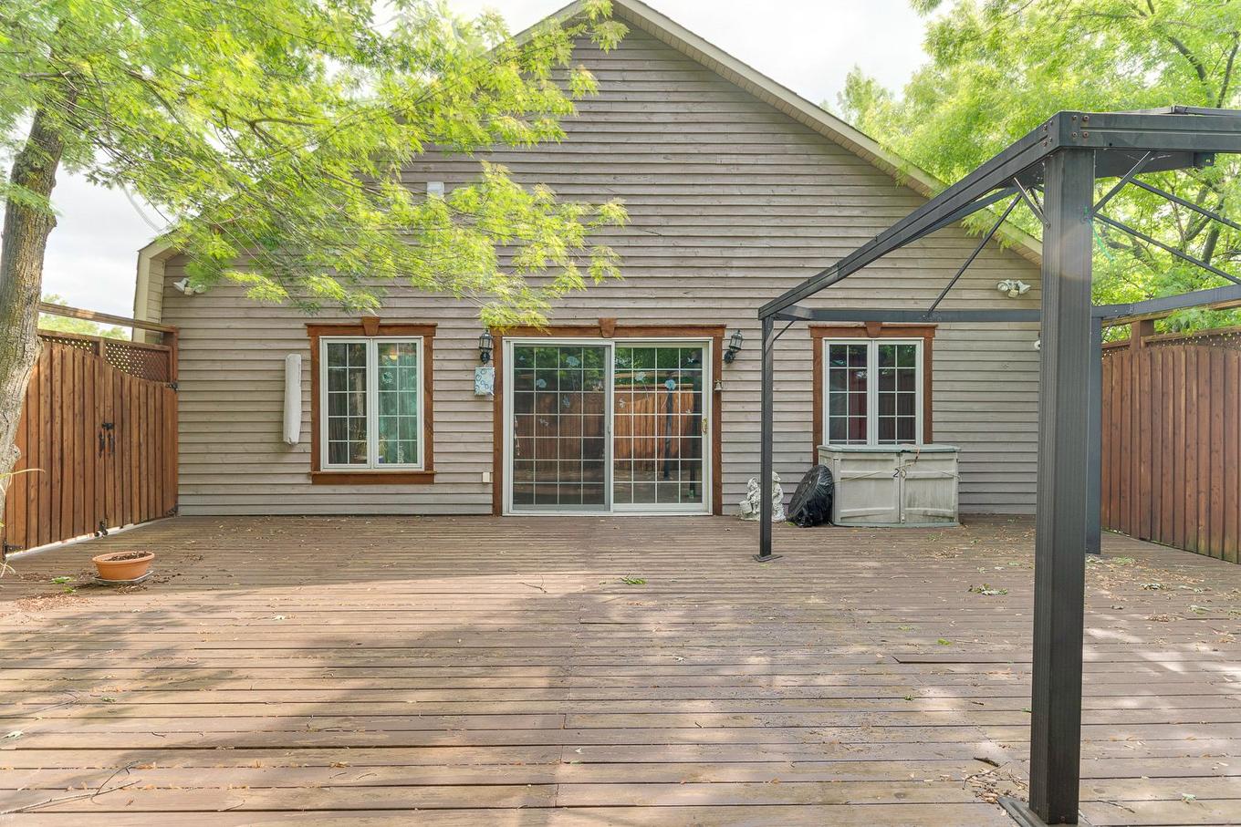 Terrasse - 5310 Boul. Des Laurentides, Laval (Auteuil), QC - Outdoor With Exterior