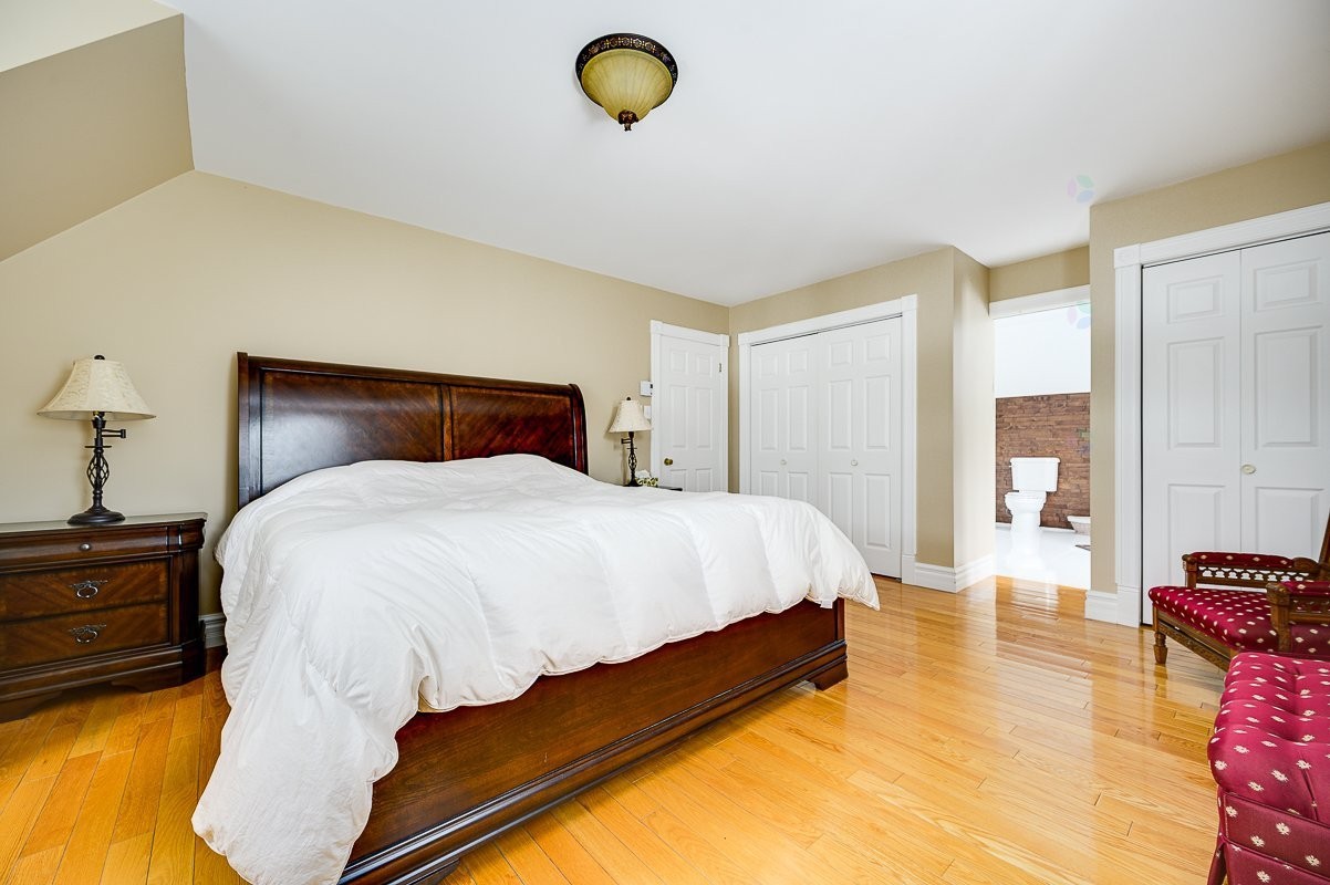 Chambre à coucher principale - 247 Ch. Des Cèdres, Sainte-Anne-Des-Lacs, QC - Indoor Photo Showing Bedroom