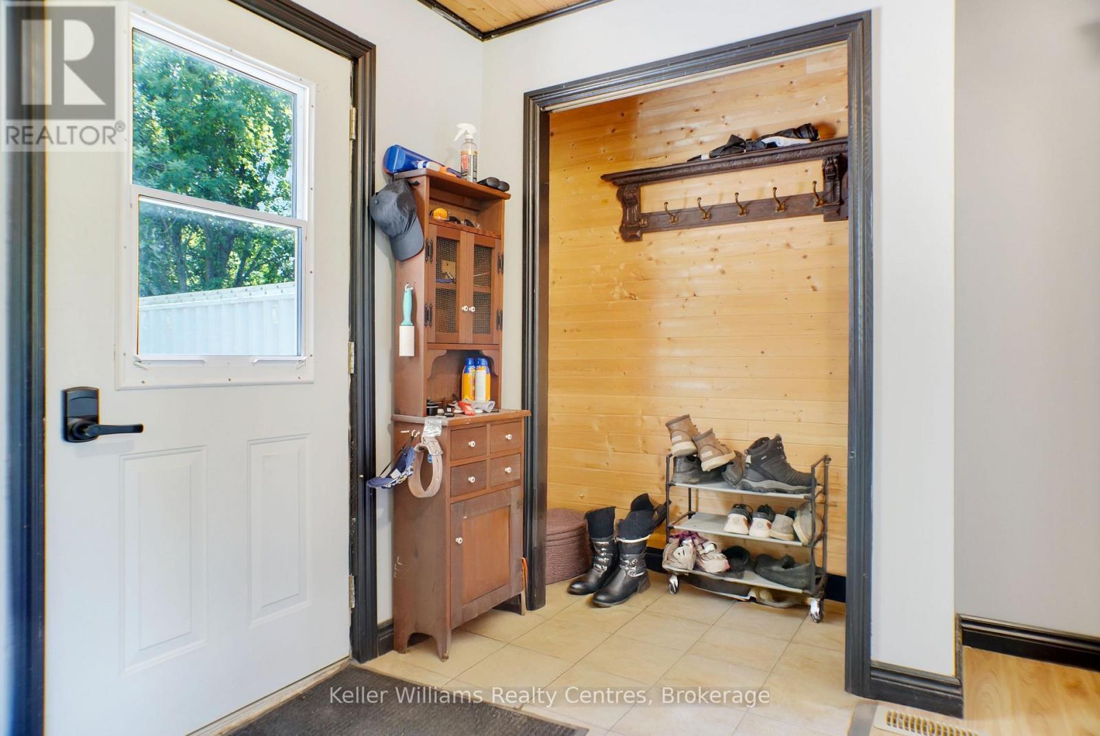 3000 Bruce 1 Road, Brockton, ON - Indoor Photo Showing Other Room