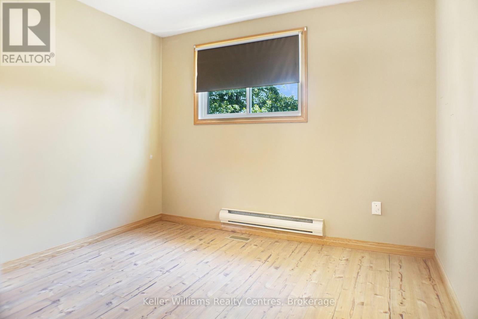 3000 Bruce 1 Road, Brockton, ON - Indoor Photo Showing Other Room