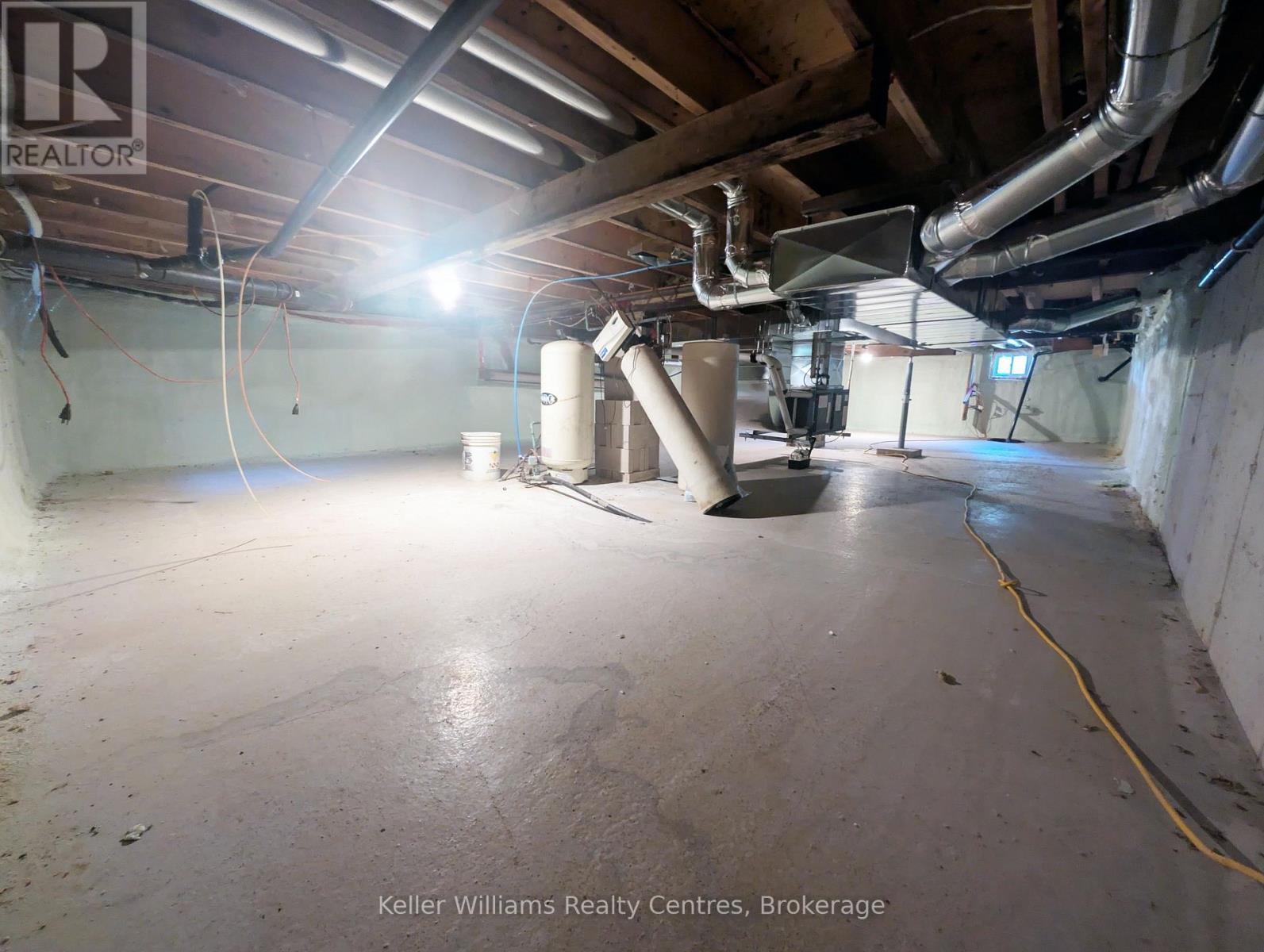 crawl space - 3000 Bruce 1 Road, Brockton, ON - Indoor Photo Showing Basement