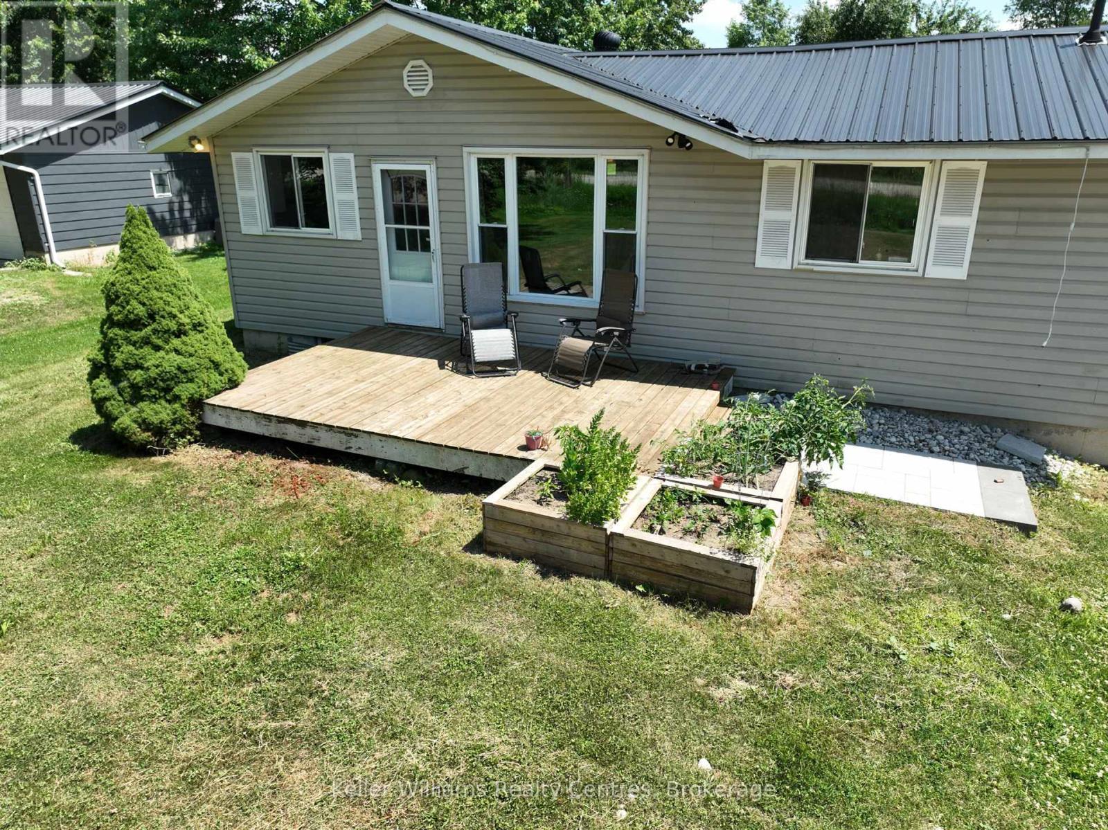 3000 Bruce 1 Road, Brockton, ON - Outdoor