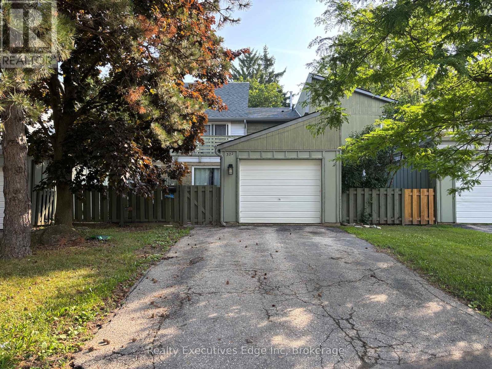 322 Scottsdale Drive, Guelph (Dovercliffe Park/Old University), ON - Outdoor