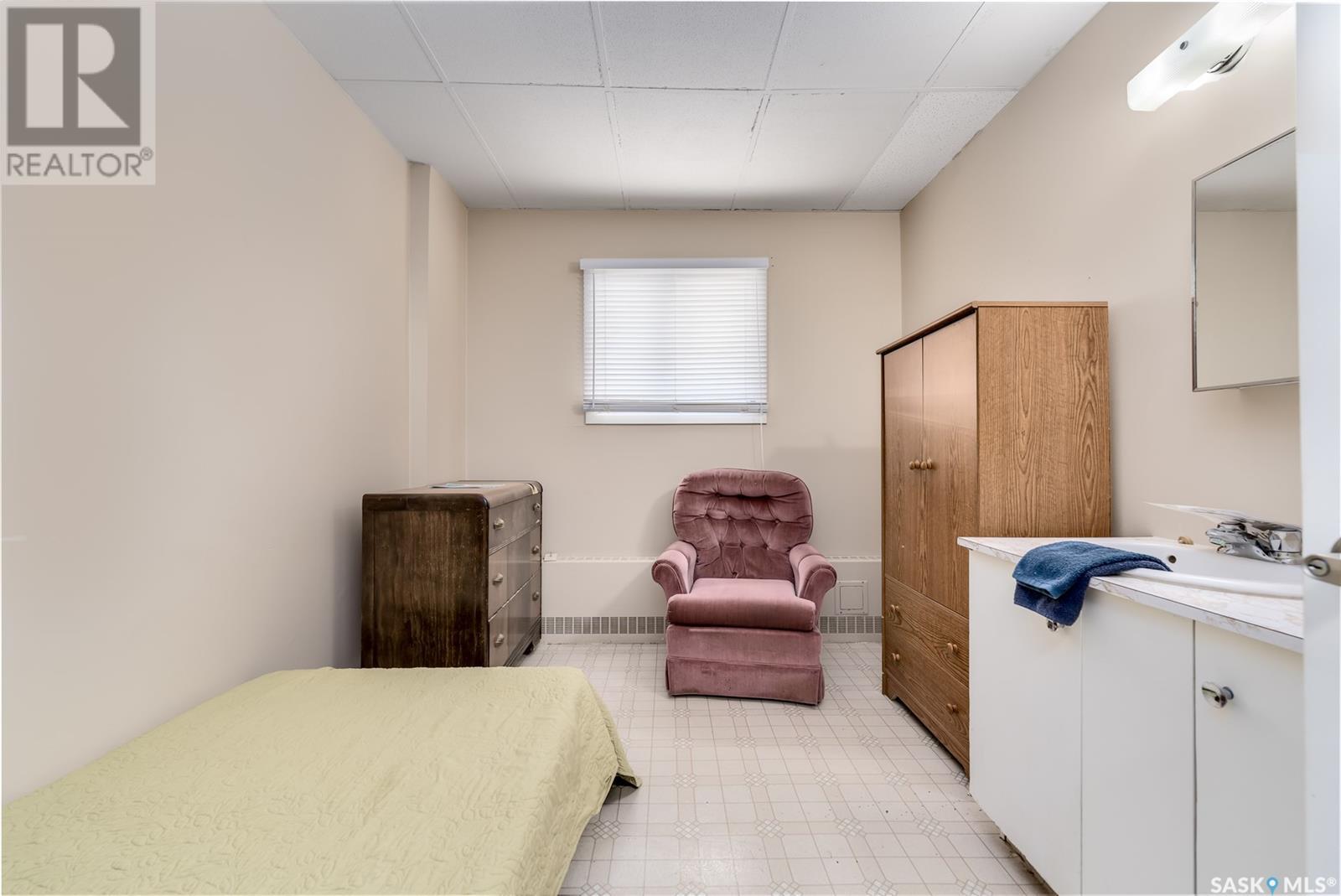 1236 3Rd Avenue Nw, Moose Jaw, SK