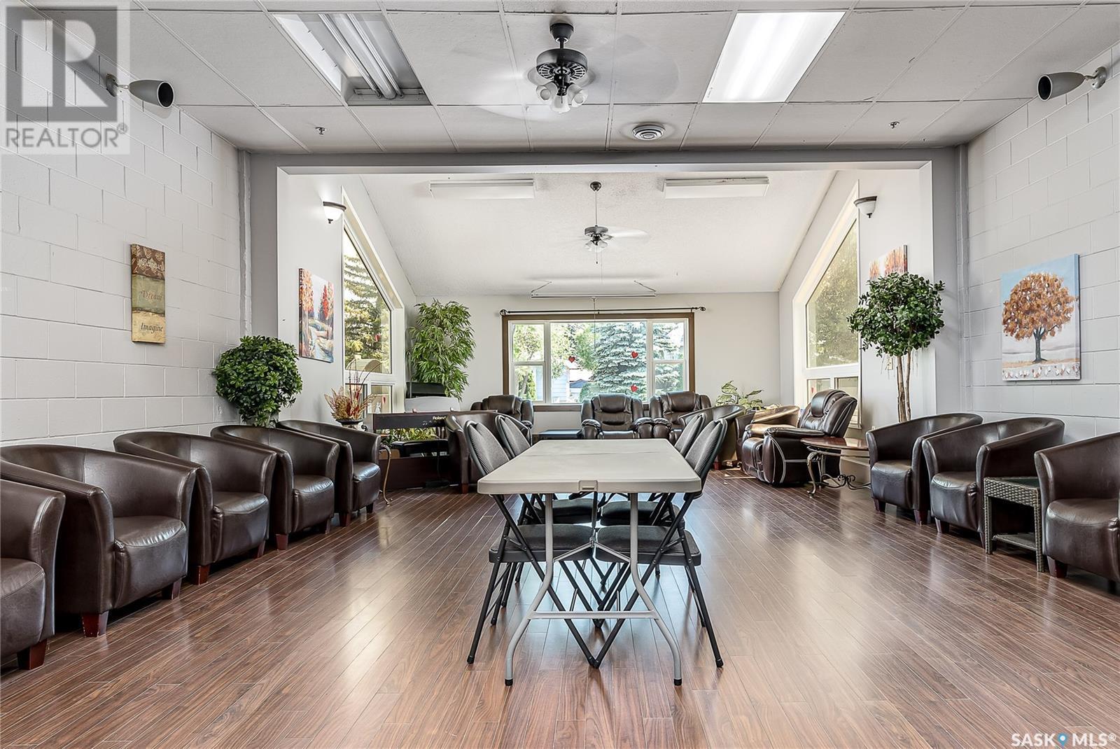 1236 3Rd Avenue Nw, Moose Jaw, SK