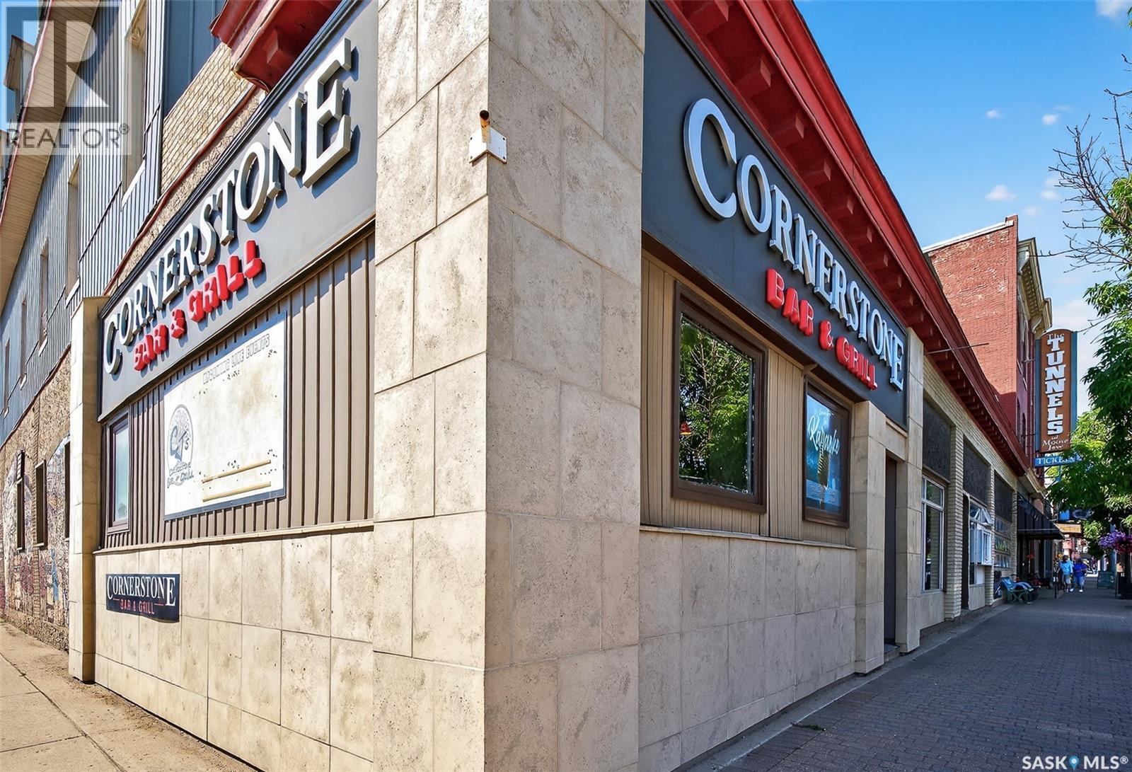 8 Main Street N, Moose Jaw, SK