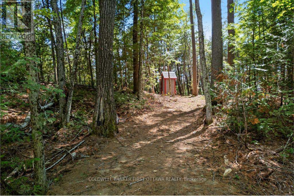 000 Palmerston Lake, Frontenac (Frontenac North), ON