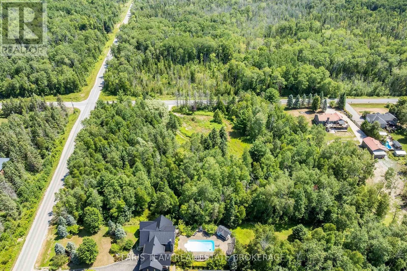 8018 8Th Line, Essa, ON