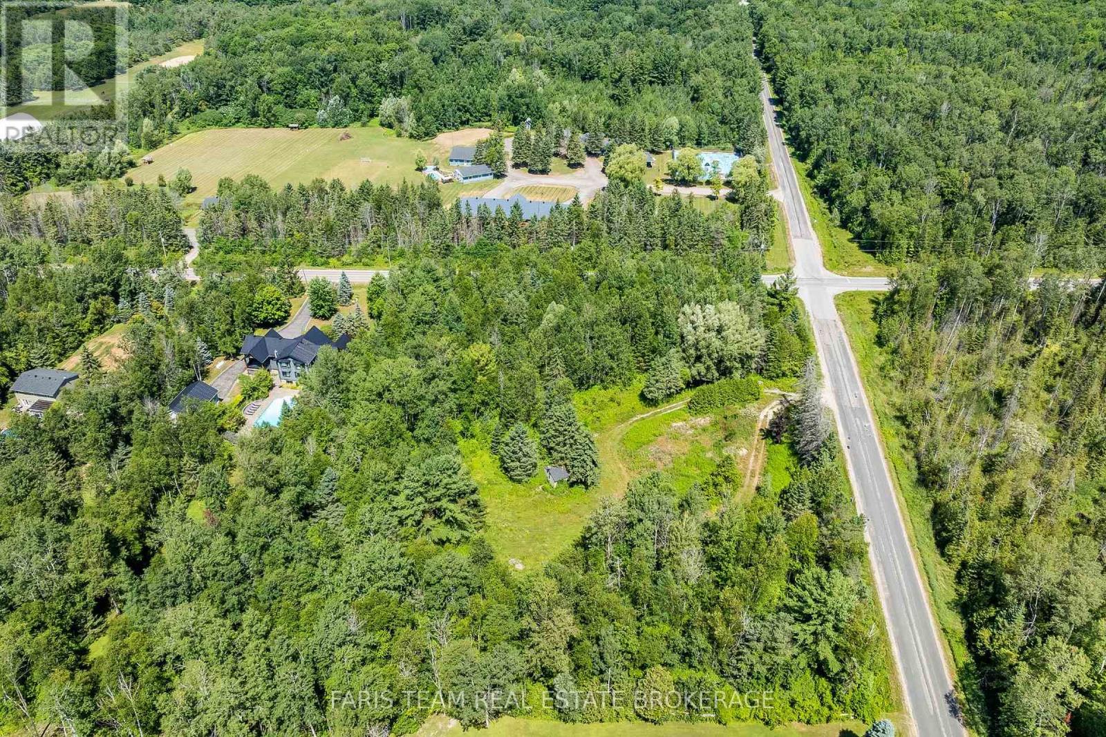 8018 8Th Line, Essa, ON