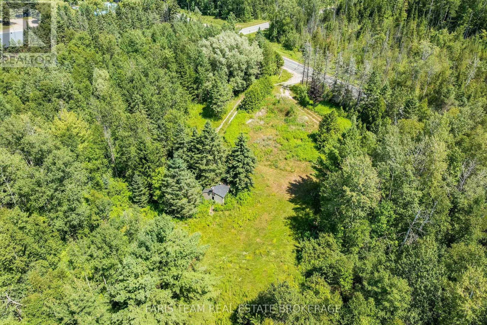 8018 8Th Line, Essa, ON