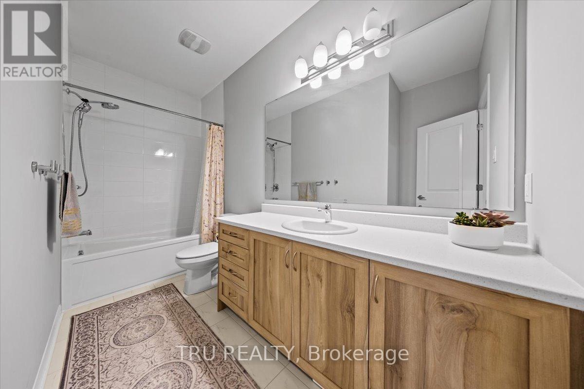 618 Galarneau Way, Ottawa, ON - Indoor Photo Showing Bathroom